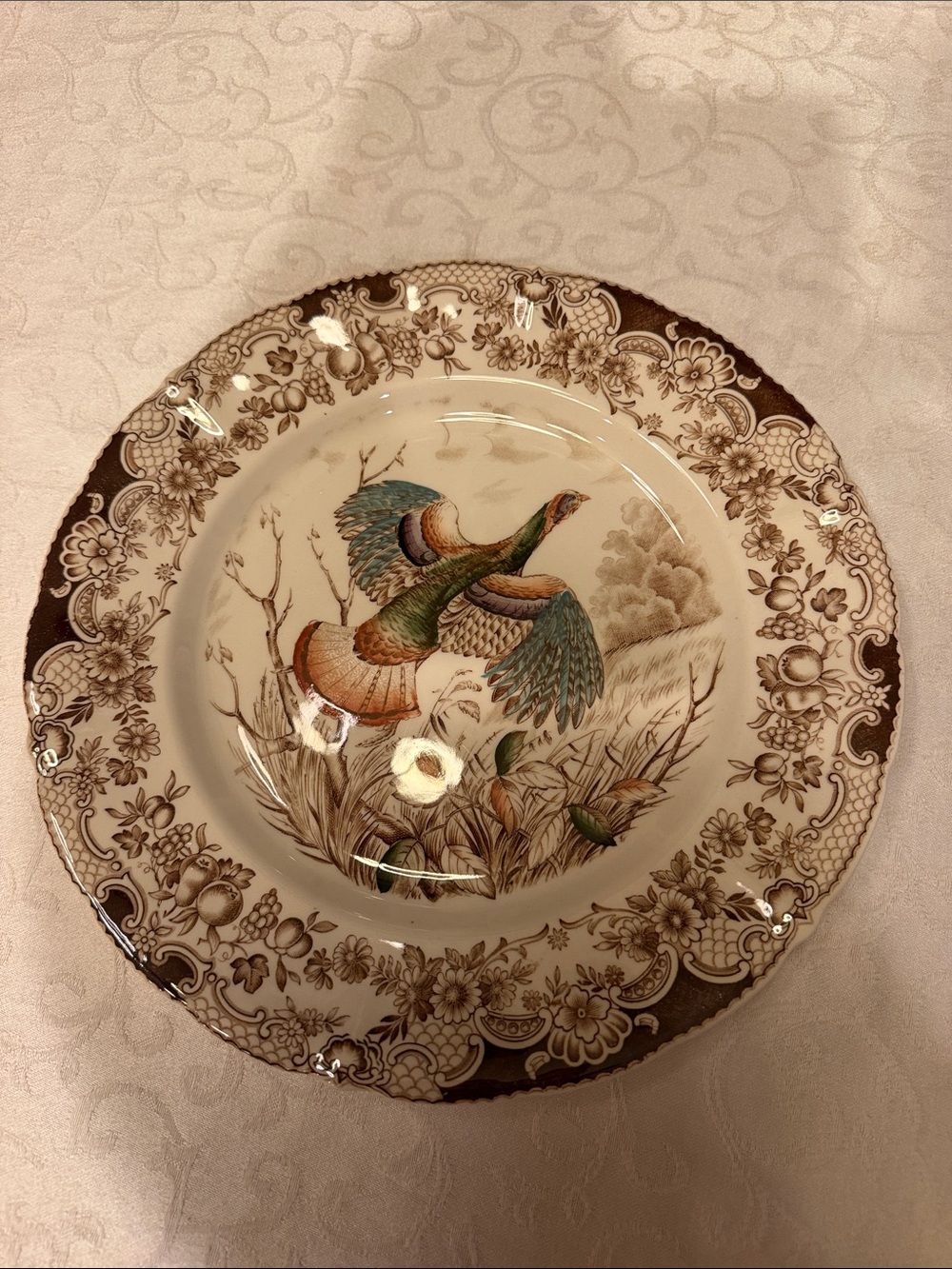 Vintage discontinued Wild Turkeys dinner plate by JOHNSON BROTHERS